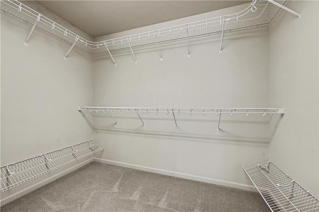 15402 S Hillside Street — photo 26