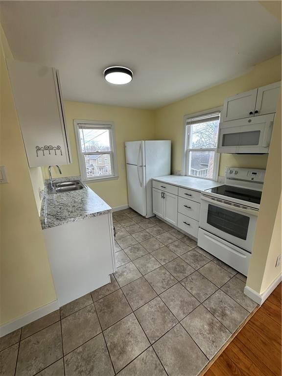 215 W 8th Street — photo 20
