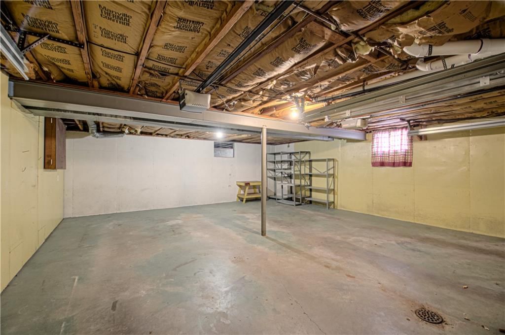 3925 S Bedford Avenue — photo 25