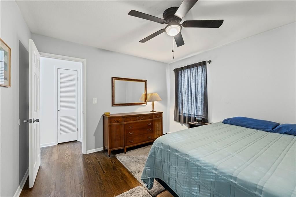402 Park Avenue — photo 10