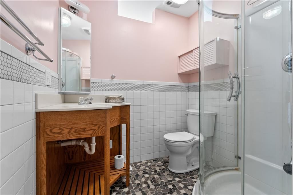 1408 E 108th Terrace — photo 31