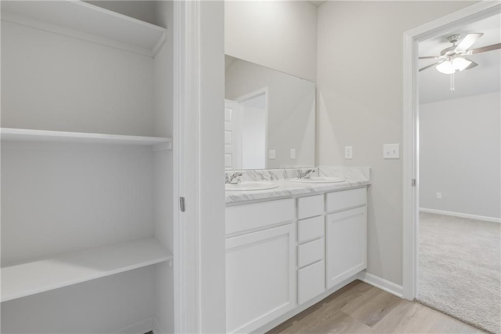 557 W Bluebird Street — photo 17