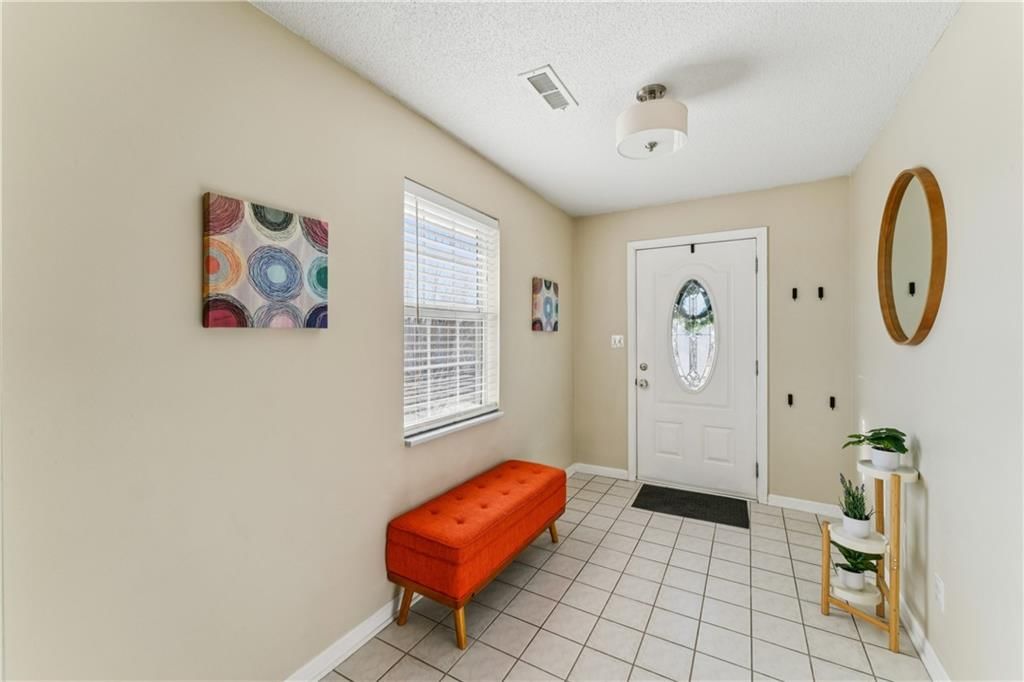 220 E Hansen Court — photo 5