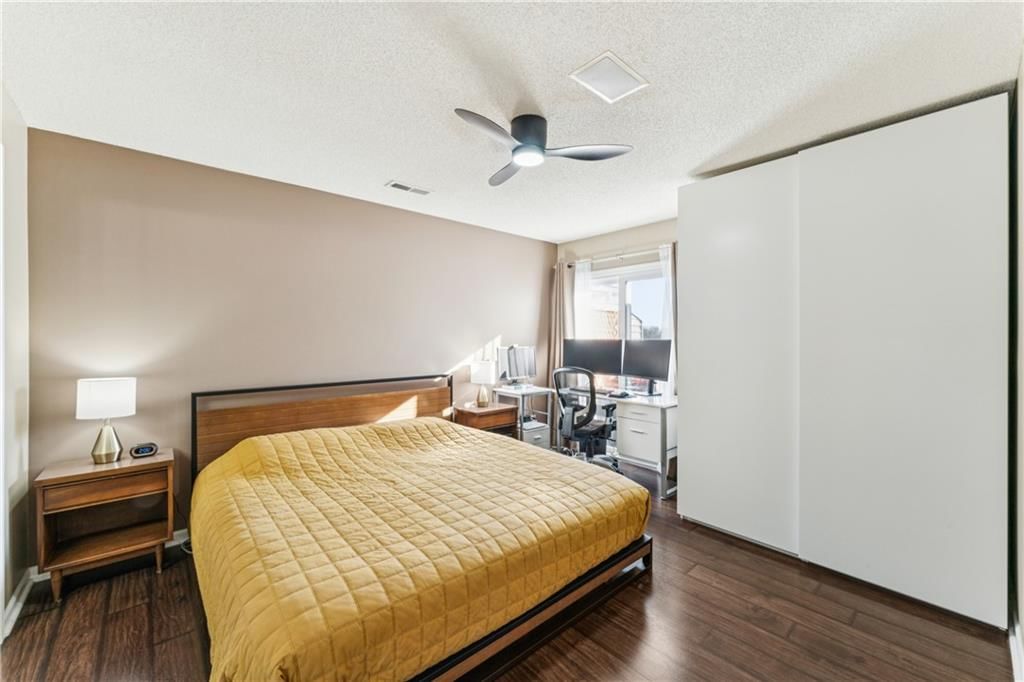 220 E Hansen Court — photo 21