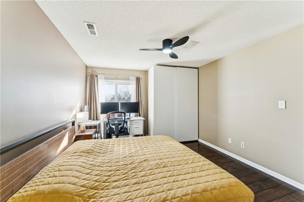 220 E Hansen Court — photo 23