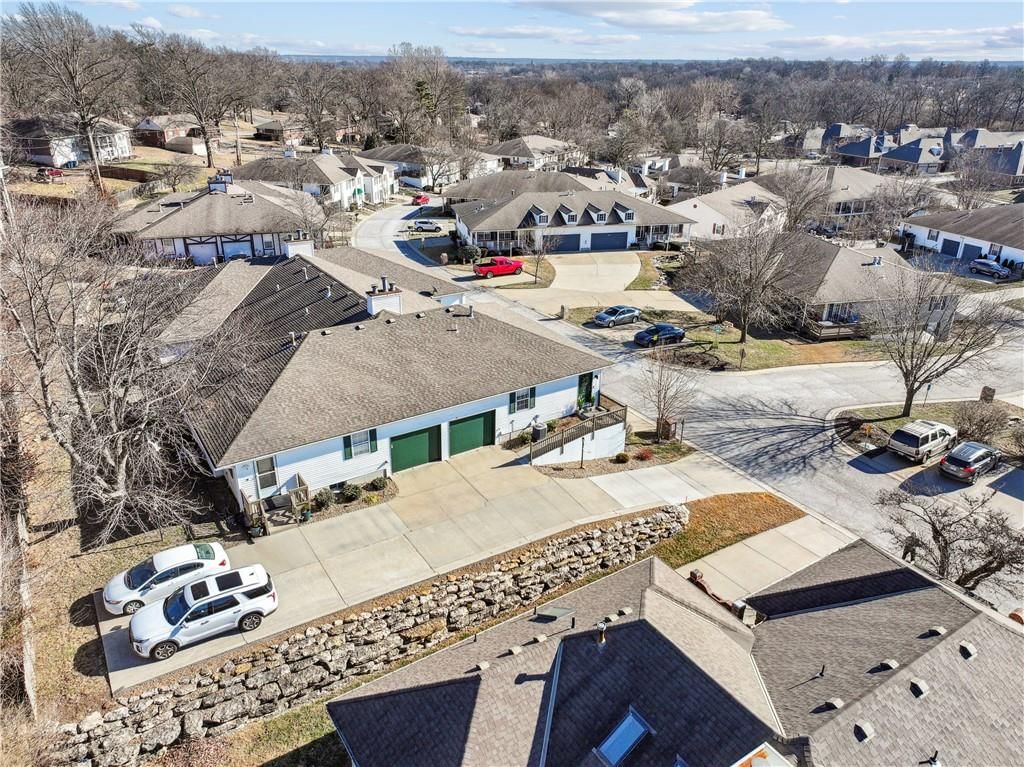 220 E Hansen Court — photo 35