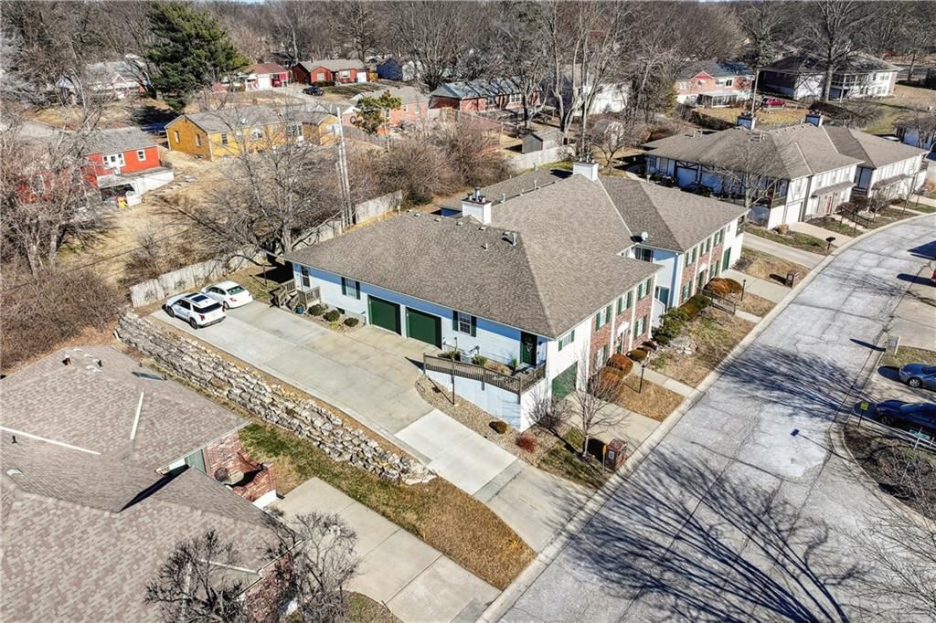 220 E Hansen Court — photo 36