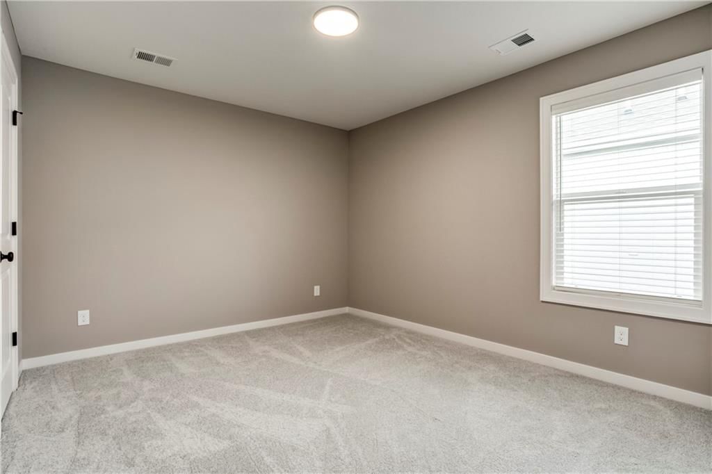 16849 W 164th Terrace — photo 19