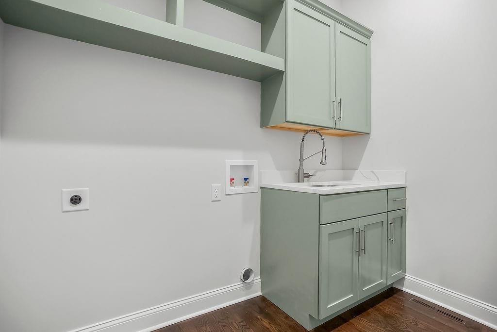 2803 W 73rd Terrace — photo 21