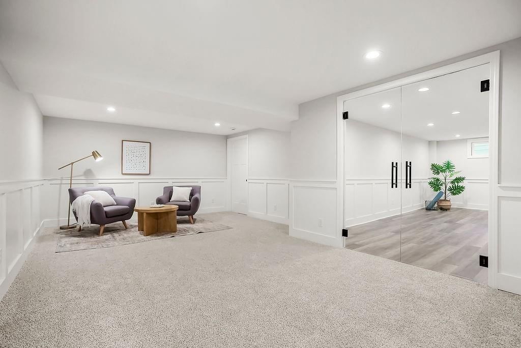 2803 W 73rd Terrace — photo 33