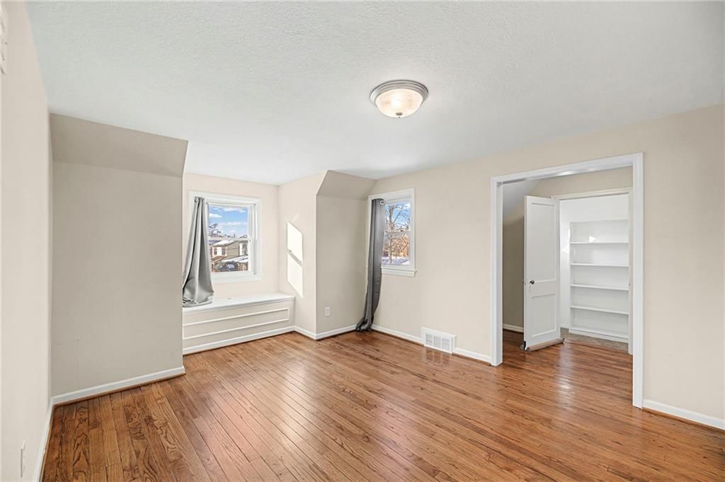 506 E 66th Terrace — photo 25