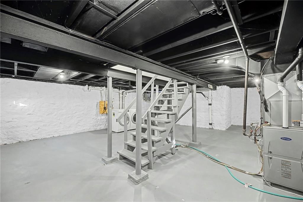 506 E 66th Terrace — photo 30