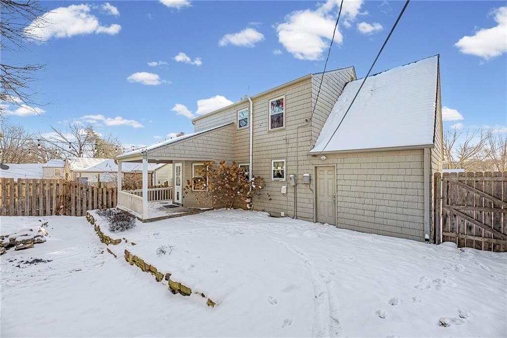 506 E 66th Terrace — photo 37