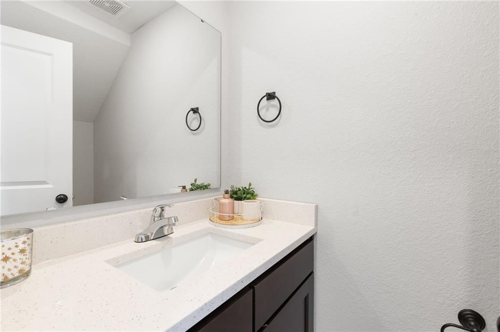 7422 Grand Slam Street — photo 6