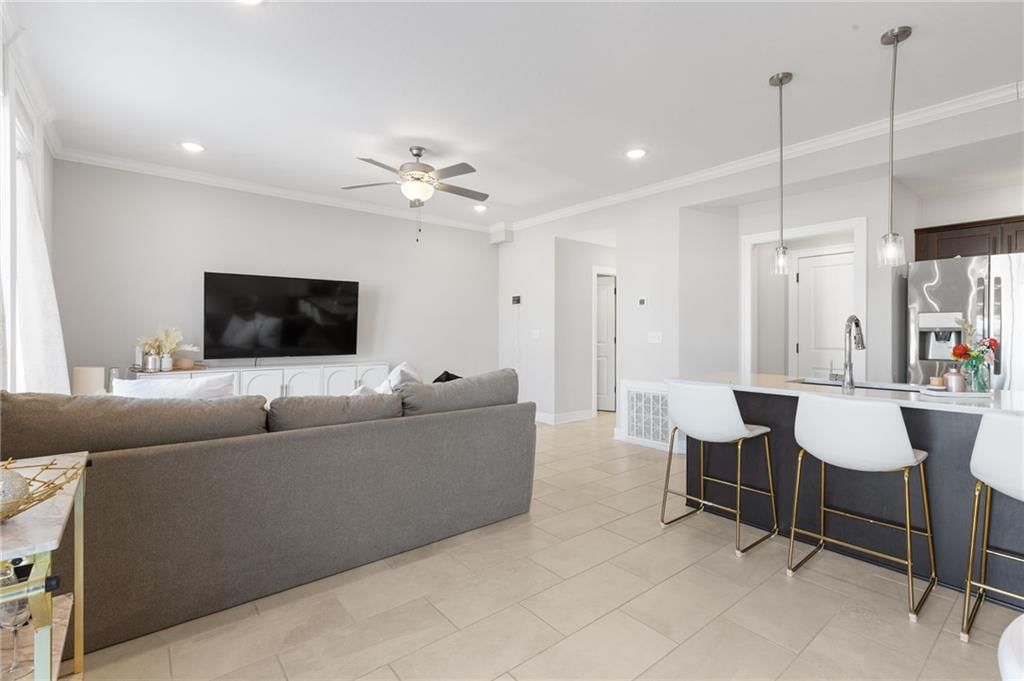7422 Grand Slam Street — photo 10