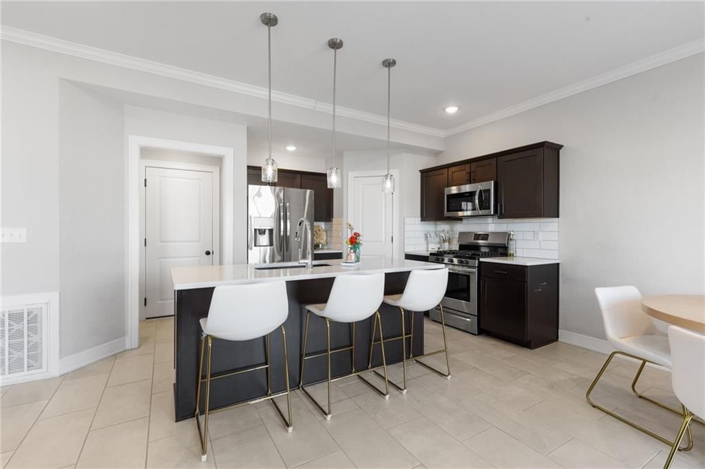 7422 Grand Slam Street — photo 11