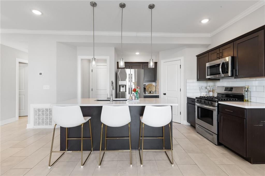 7422 Grand Slam Street — photo 12
