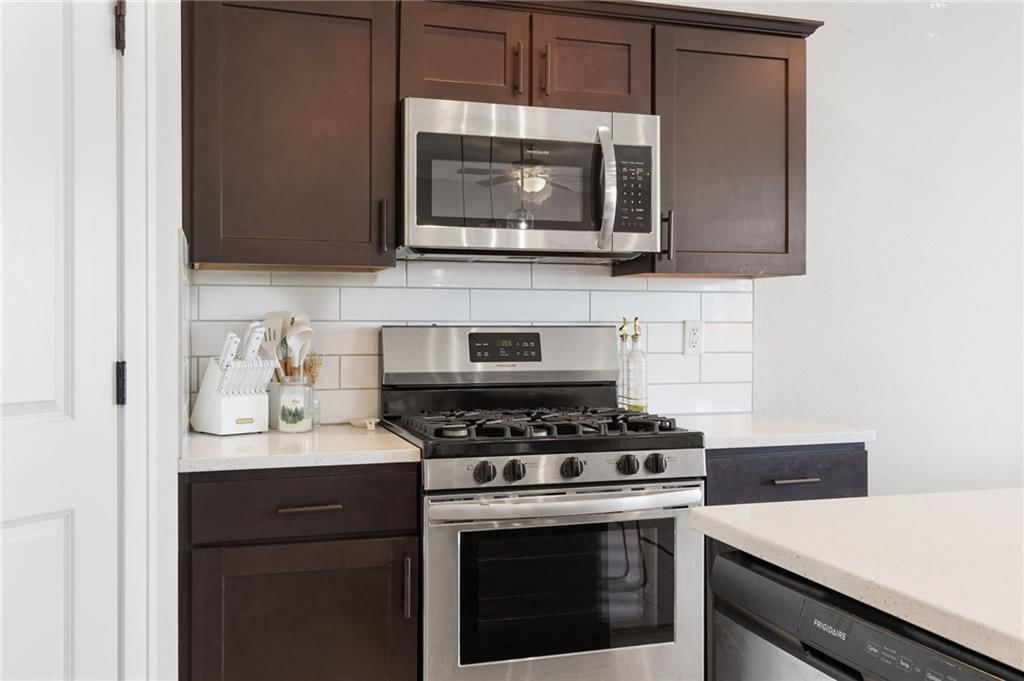 7422 Grand Slam Street — photo 14