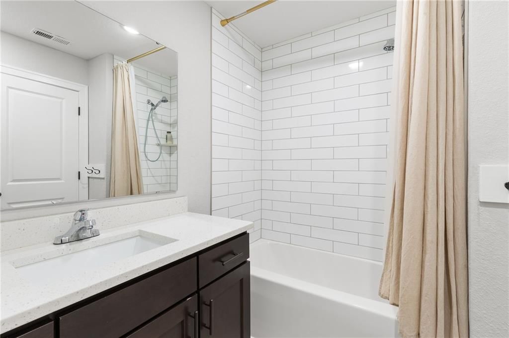 7422 Grand Slam Street — photo 27