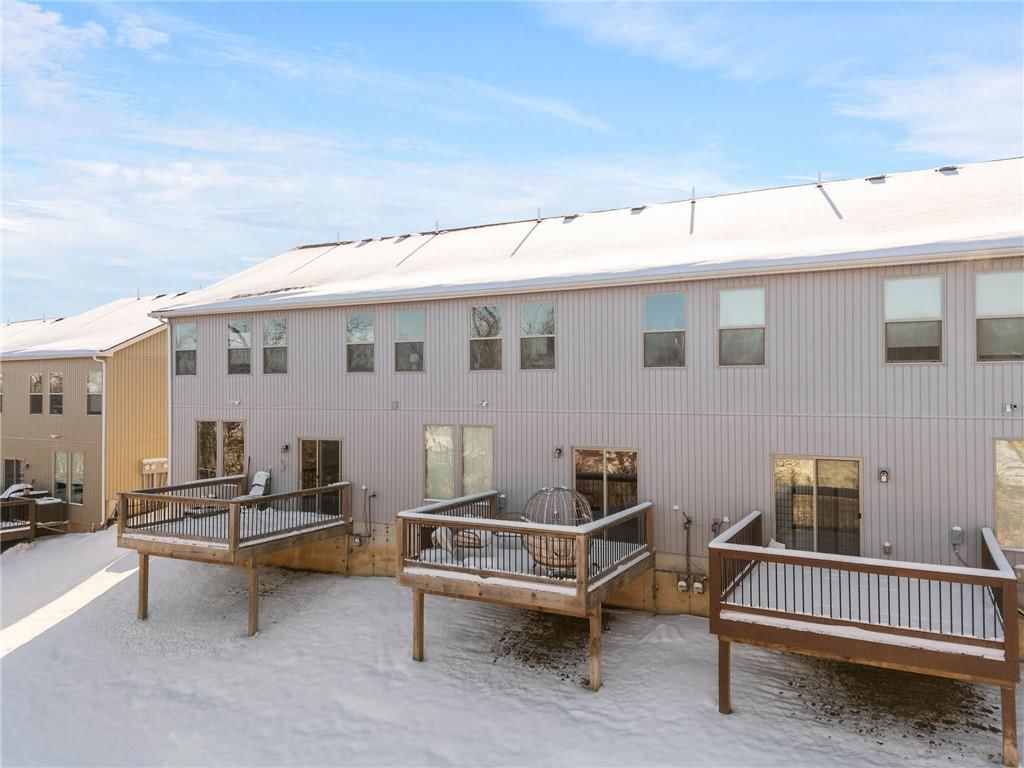 7422 Grand Slam Street — photo 40