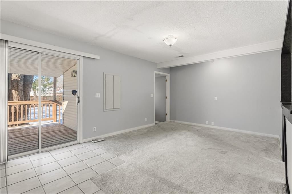 7138 Woodson Street — photo 11