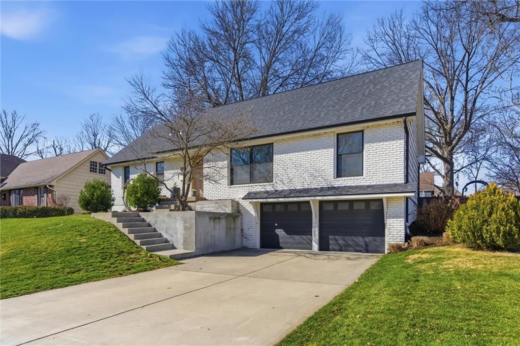 9516 Linden Street — photo 4