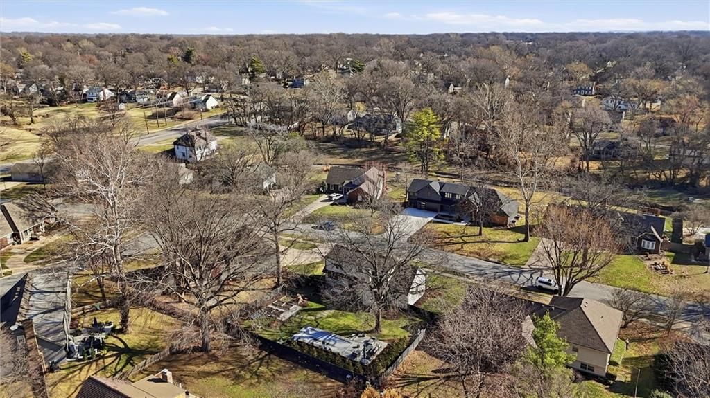 9516 Linden Street — photo 44