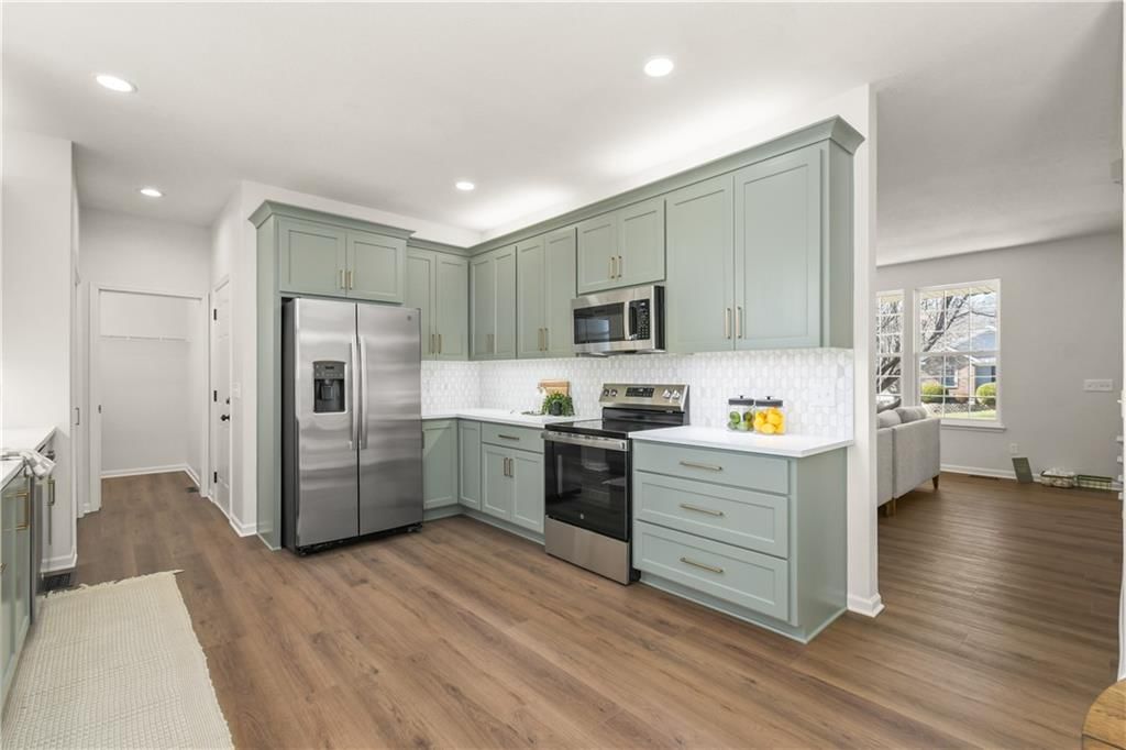 707 Tall Chief Street — photo 14
