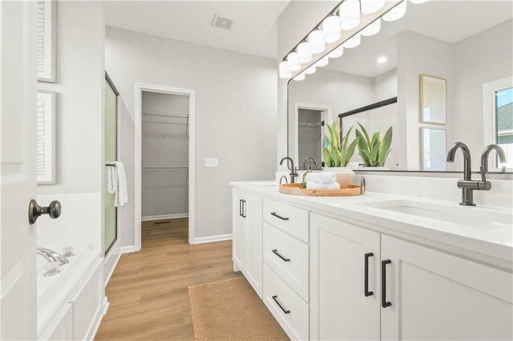 707 Tall Chief Street — photo 19