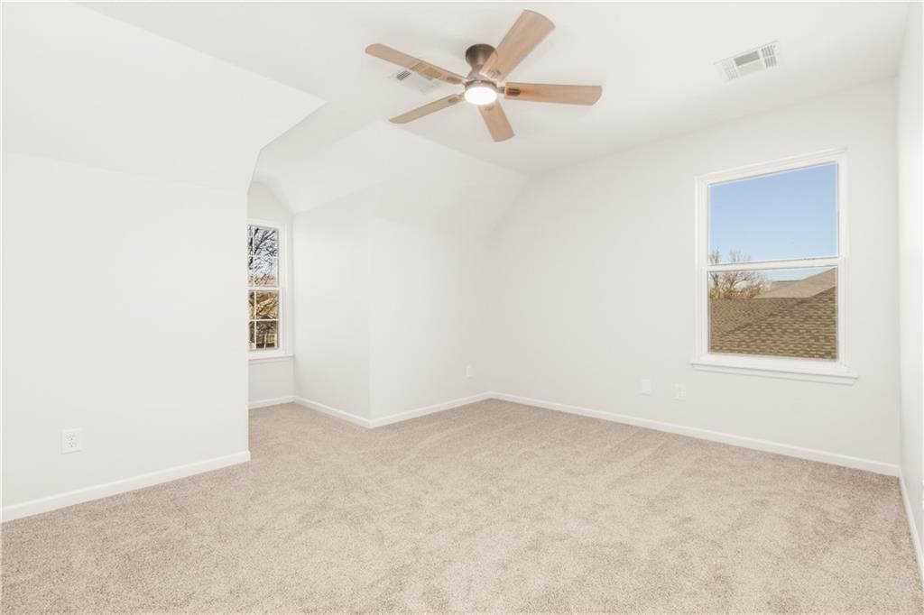707 Tall Chief Street — photo 20