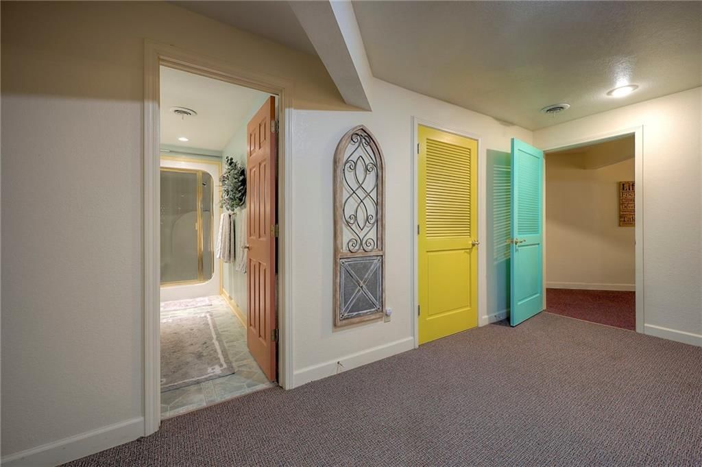 1308 S Broadway Street — photo 39