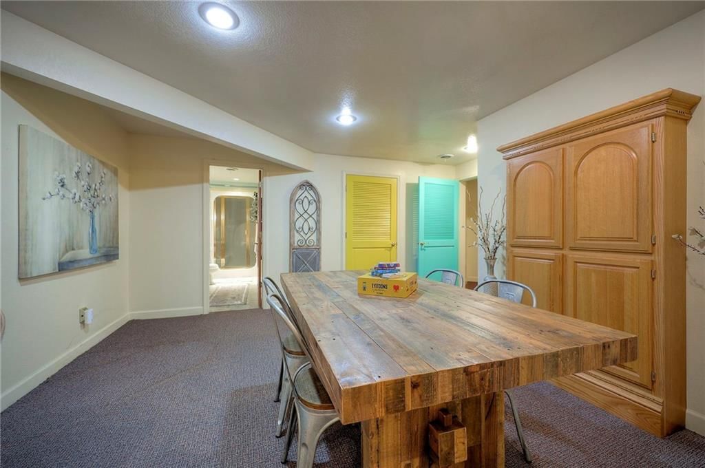 1308 S Broadway Street — photo 40
