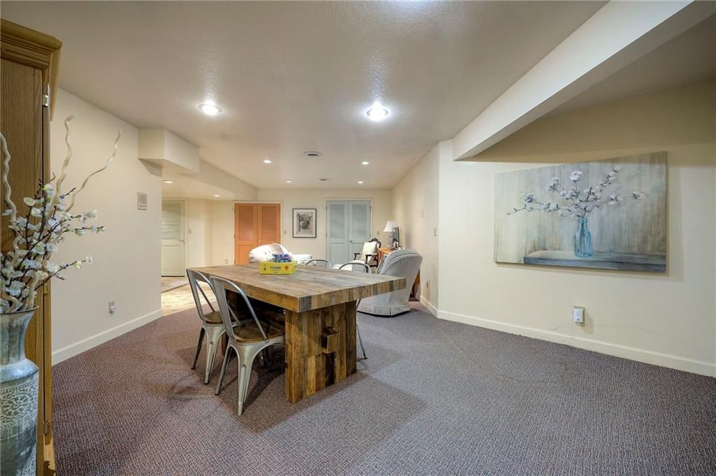1308 S Broadway Street — photo 42