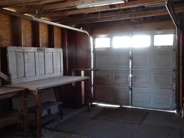 923 E Walnut Street — photo 9