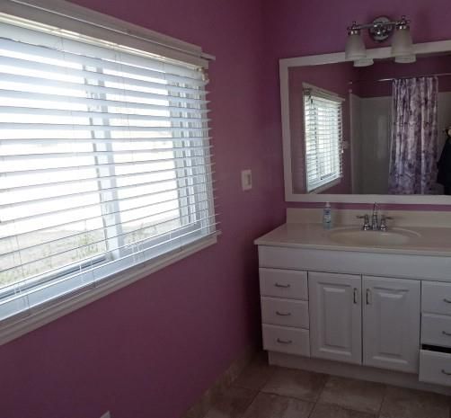 923 E Walnut Street — photo 25