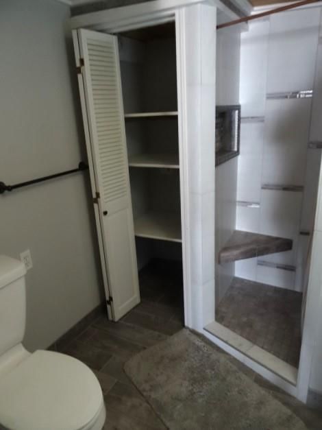 923 E Walnut Street — photo 31