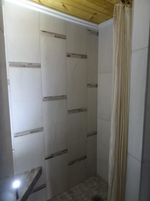 923 E Walnut Street — photo 32