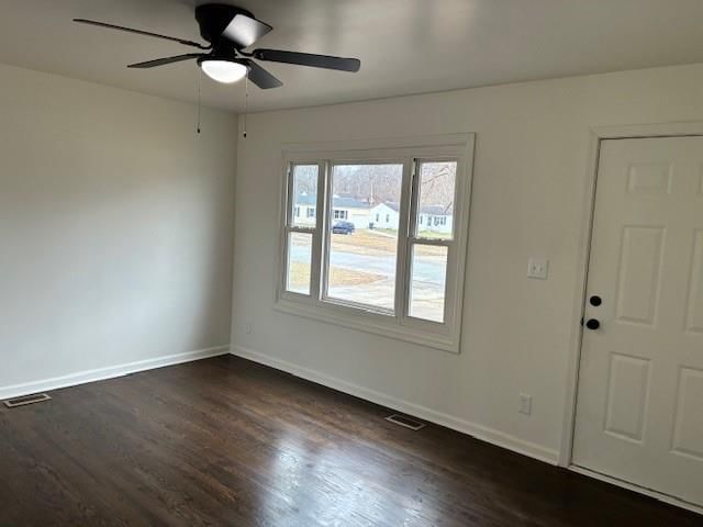 1611 Queens Ridge Way — photo 12