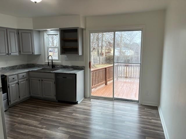 1611 Queens Ridge Way — photo 33