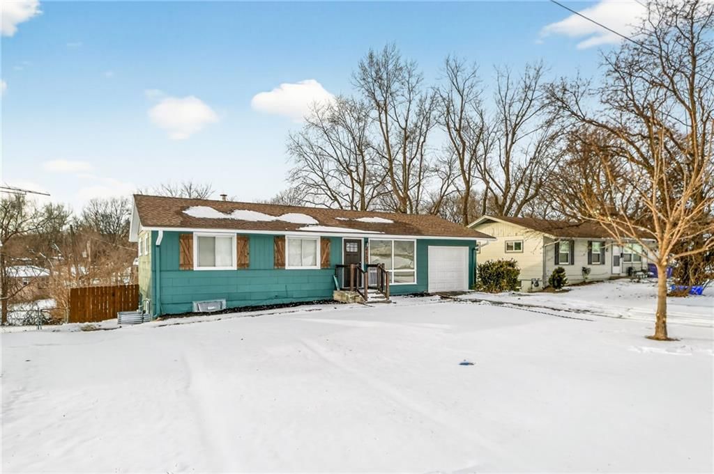 8132 Sterling Avenue — photo 4
