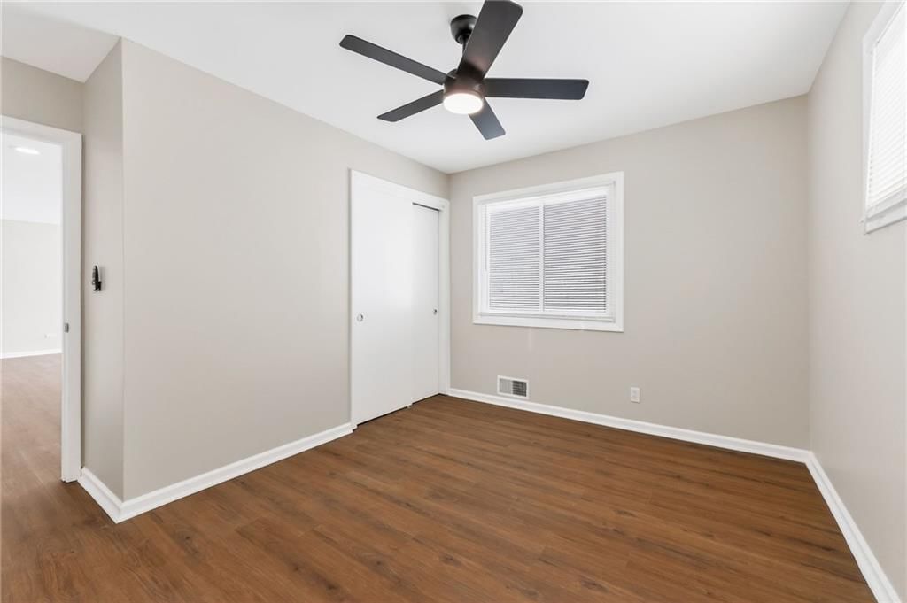 8132 Sterling Avenue — photo 15