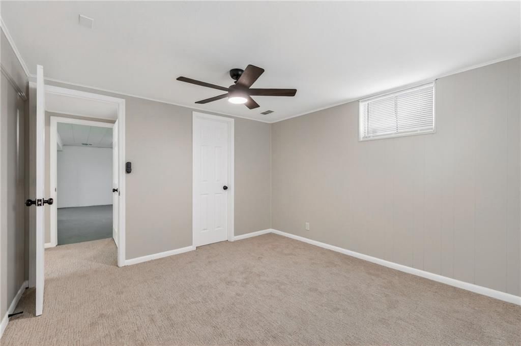 8132 Sterling Avenue — photo 22