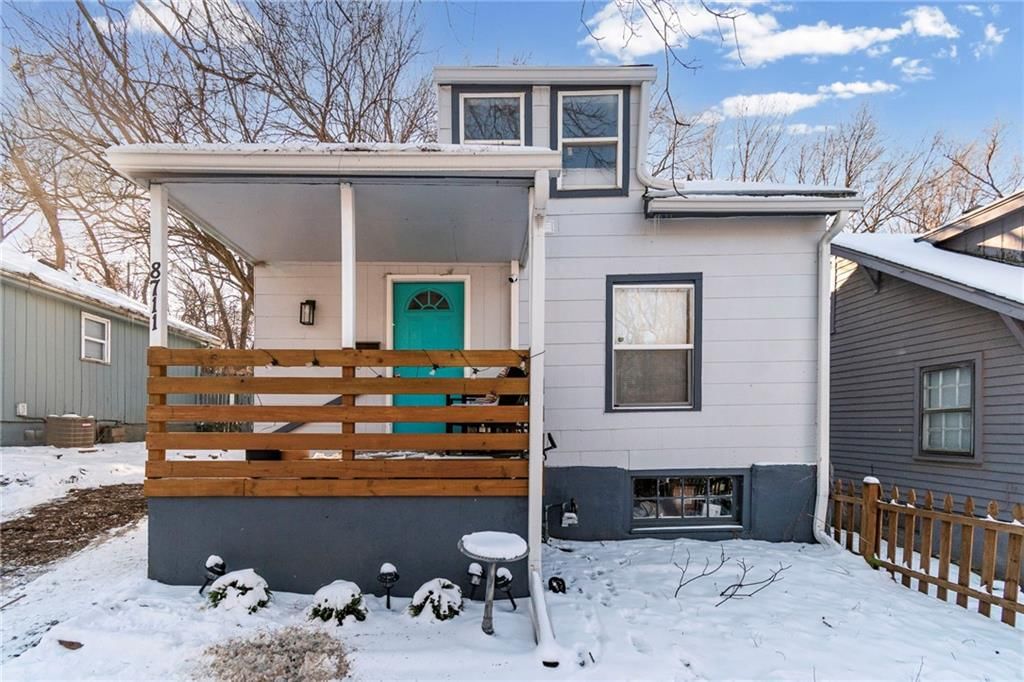 8711 E Smart Avenue — photo 1