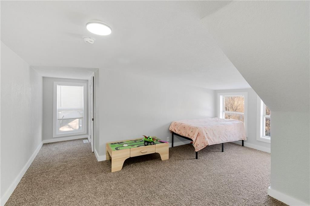 8711 E Smart Avenue — photo 17