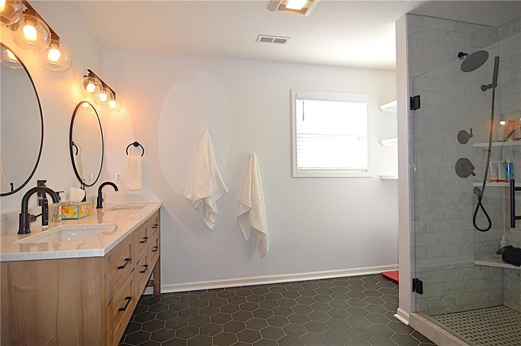 920 SW Ovation Drive — photo 23