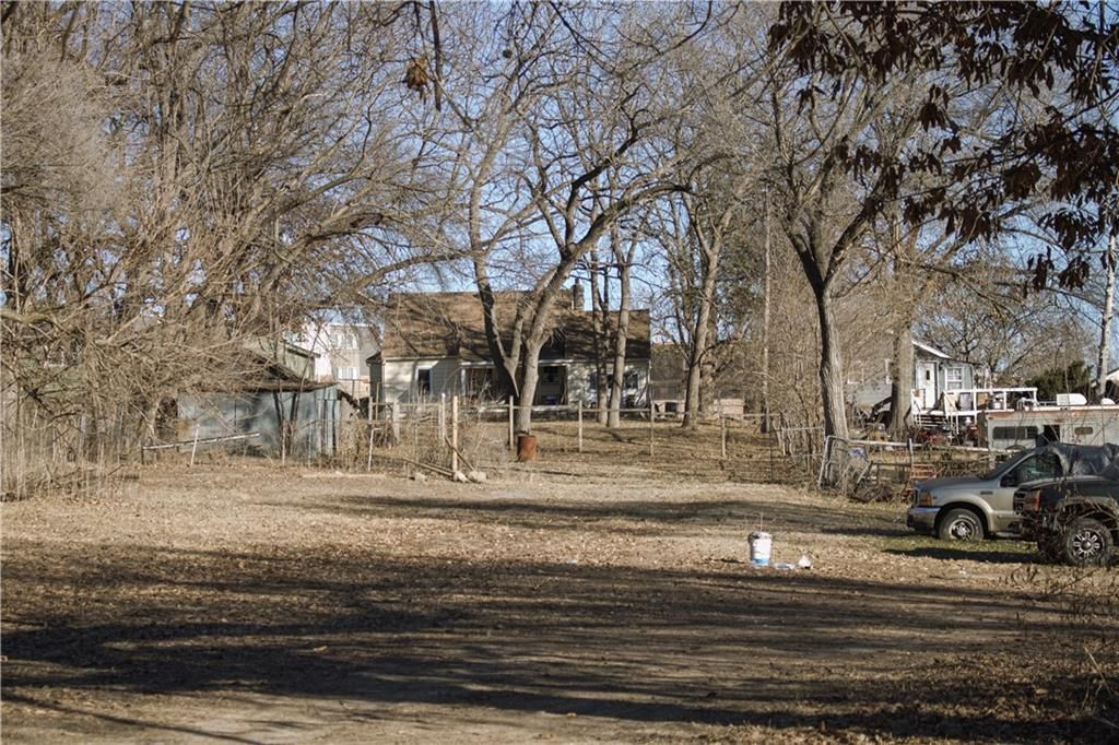 710 S 72nd Street — photo 4