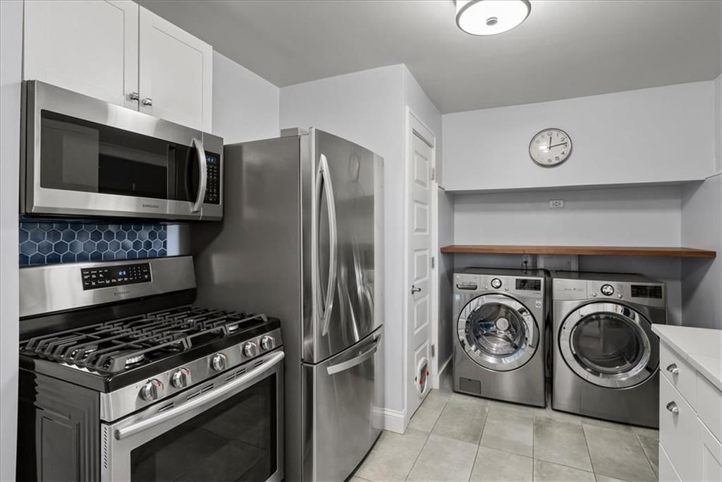 1116 E 58th Street — photo 19