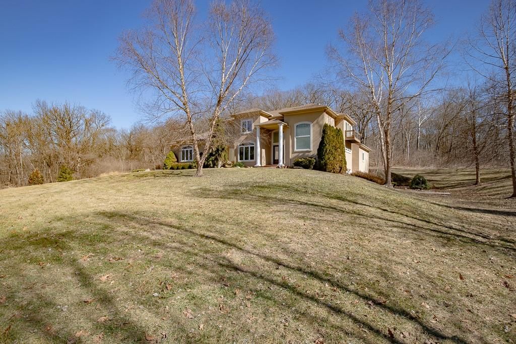 2801 N Lentz Road — photo 2