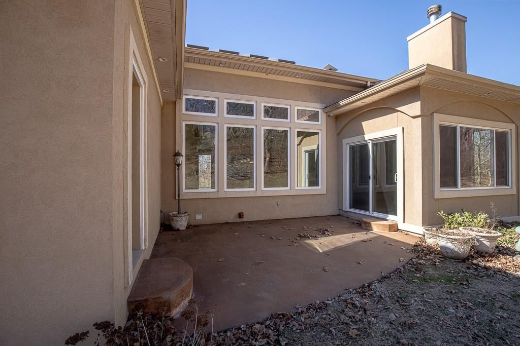 2801 N Lentz Road — photo 11