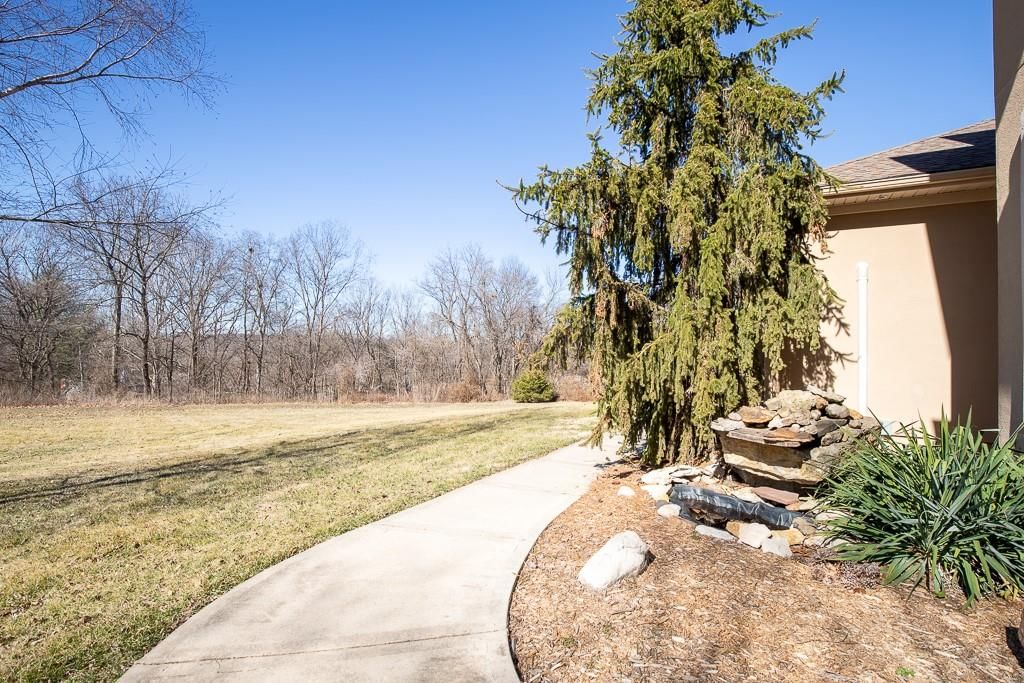 2801 N Lentz Road — photo 18